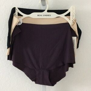 Real Undies 3 pack shorties purple cream black Woman’s size 1X